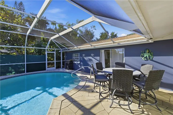 4690 Parrot Ave, Naples, Florida 34104
