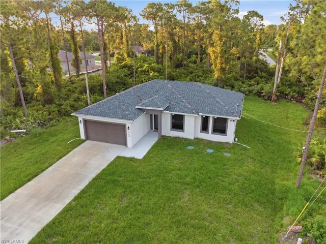 923 Milwaukee Blvd, Lehigh Acres, Florida 33974