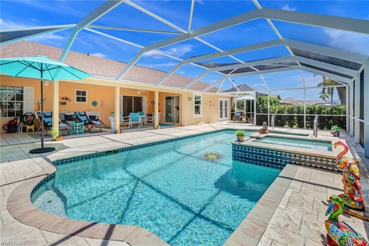 616 SE 30th  ST, Cape Coral, FL 33904