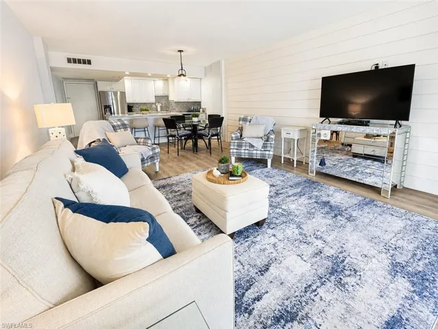 5 Bluebill Ave 308, Naples, Florida 34108