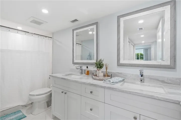 5 Bluebill Ave 308, Naples, Florida 34108