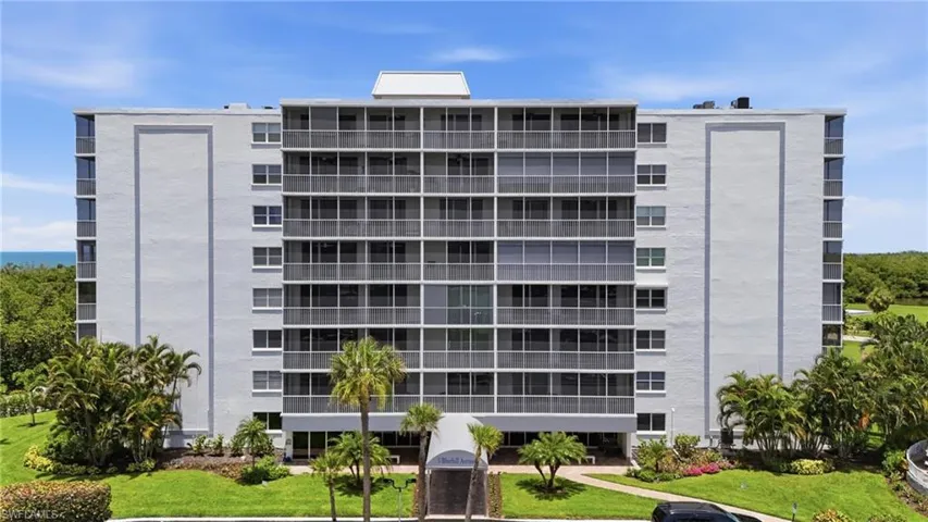5 Bluebill Ave 308, Naples, Florida 34108