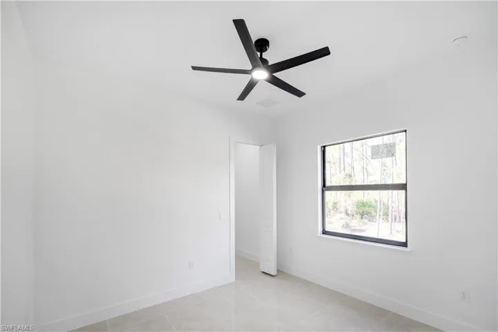 1112 Calvin Ave, Lehigh Acres, Florida 33972