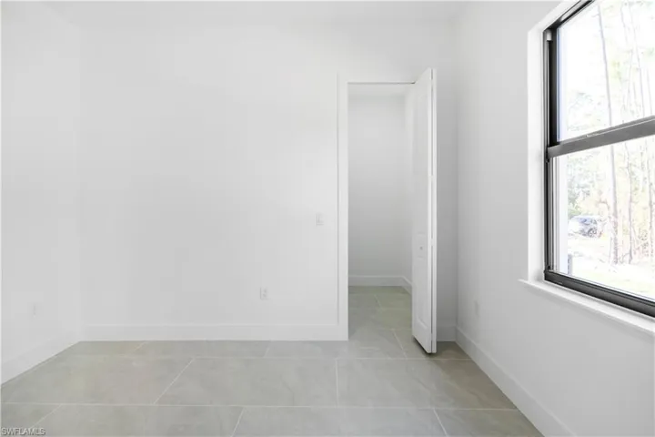 1112 Calvin Ave, Lehigh Acres, Florida 33972