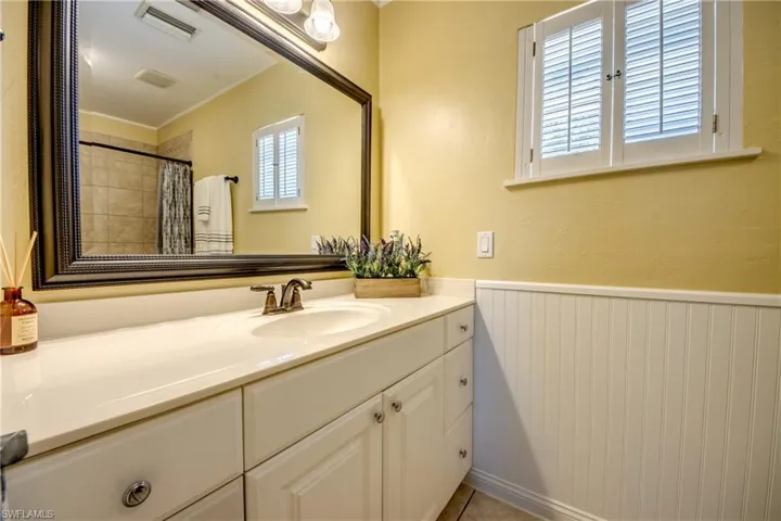 4202 NW 25th  ST, Cape Coral, FL 33993