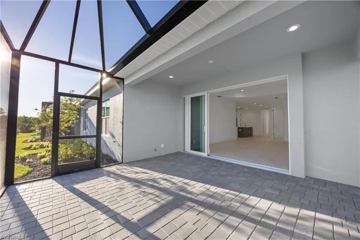 4580 Skysail Dr, Naples, Florida 34120