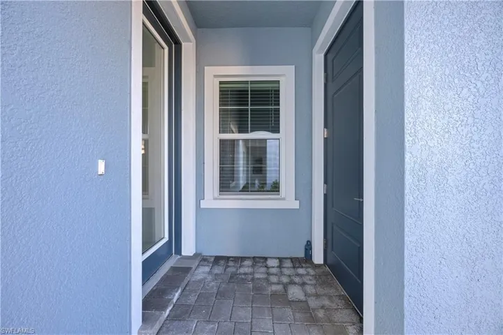 4580 Skysail Dr, Naples, Florida 34120