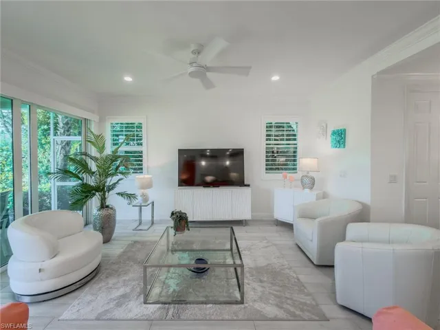 2543  SEYCHELLES  DR, Naples, FL 34112