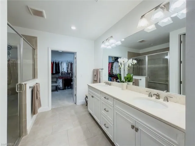 2543  SEYCHELLES  DR, Naples, FL 34112