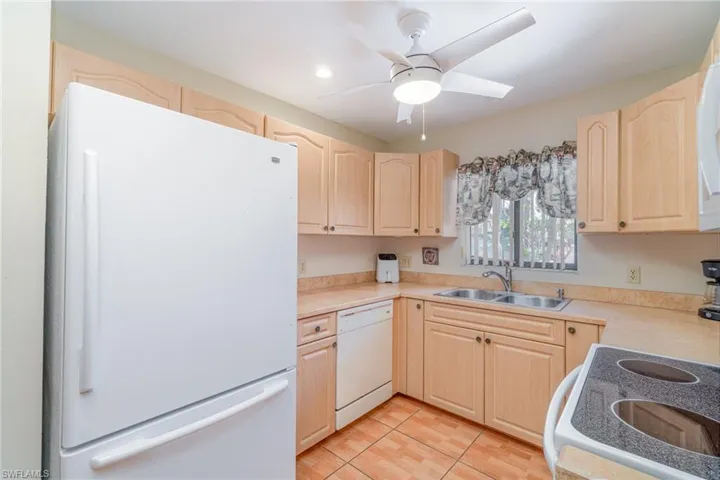 7151  Blanquilla  CT, Fort Myers, FL 33908