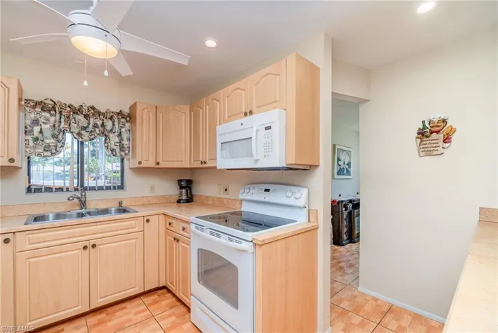 7151  Blanquilla  CT, Fort Myers, FL 33908