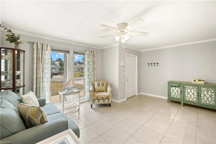 4123 SW 1st  AVE, Cape Coral, FL 33914