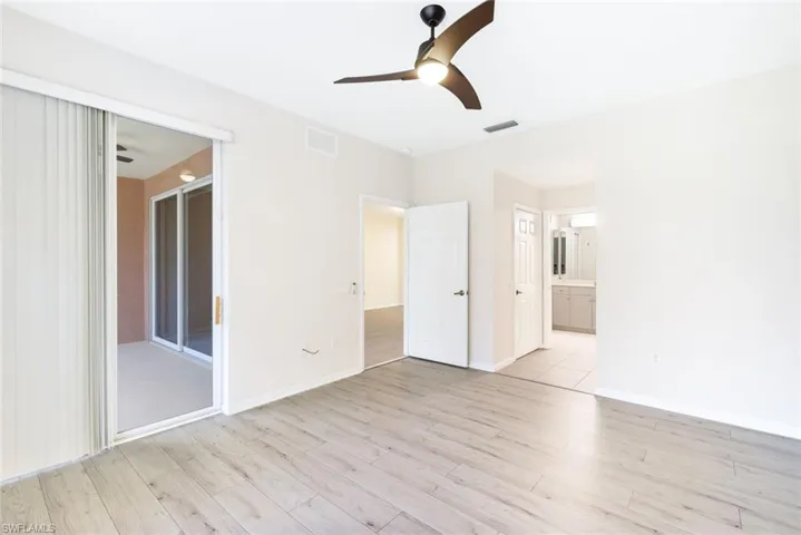 10044  Heather  LN, Naples, FL 34119
