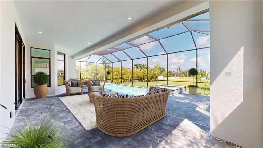 2809 Cape Coral Pkwy W, Cape Coral, Florida 33914