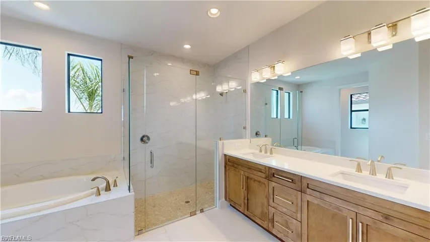 2809 Cape Coral Pkwy W, Cape Coral, Florida 33914