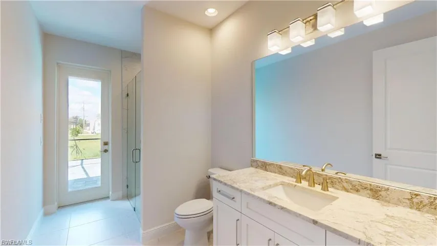 2809 Cape Coral Pkwy W, Cape Coral, Florida 33914