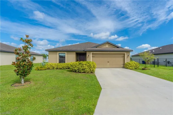 727 Morningview Ct, Lehigh Acres, Florida 33974