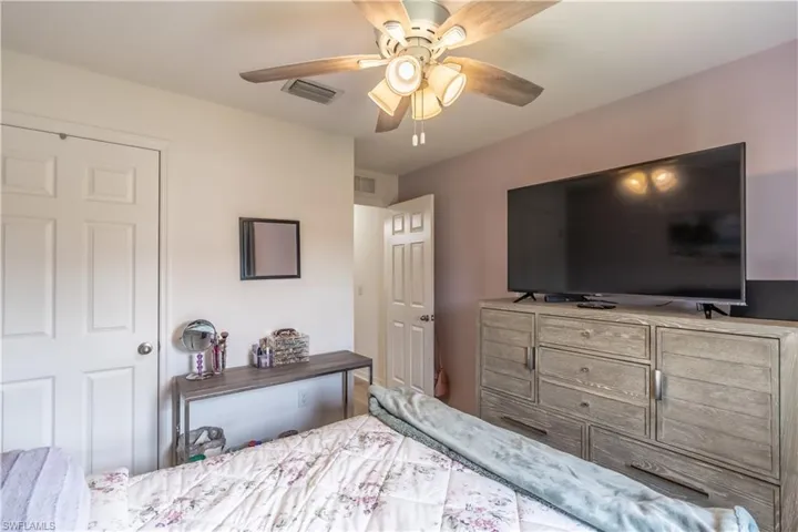 727 Morningview Ct, Lehigh Acres, Florida 33974