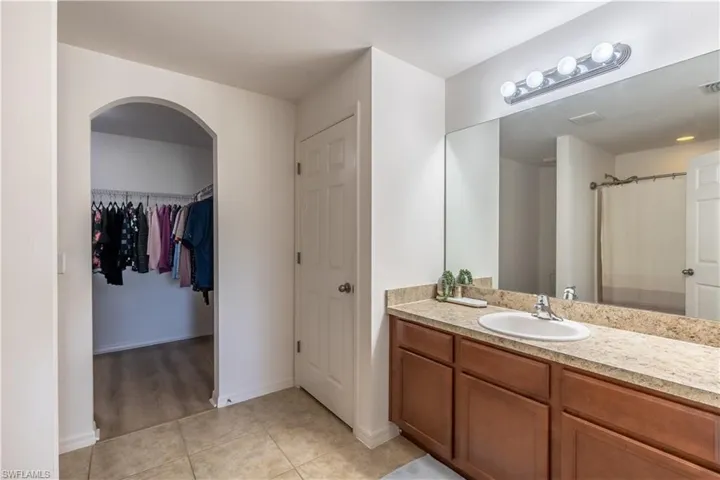 727 Morningview Ct, Lehigh Acres, Florida 33974