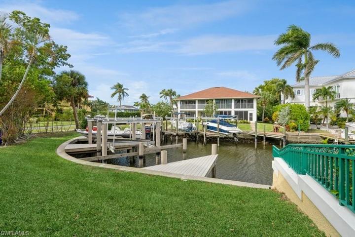 1495 Blue Point AVE # C, NAPLES FL 34102