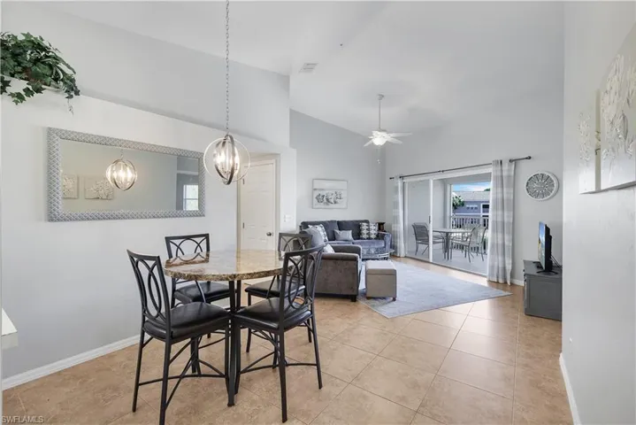 12131 Summergate Cir 203, Fort Myers, Florida 33913