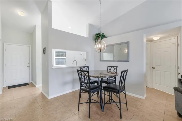 12131 Summergate Cir 203, Fort Myers, Florida 33913