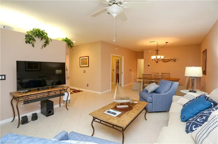 5885 Three Iron Dr 1102, Naples, Florida 34110