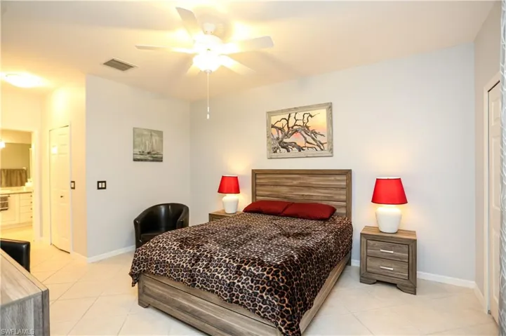5885 Three Iron Dr 1102, Naples, Florida 34110