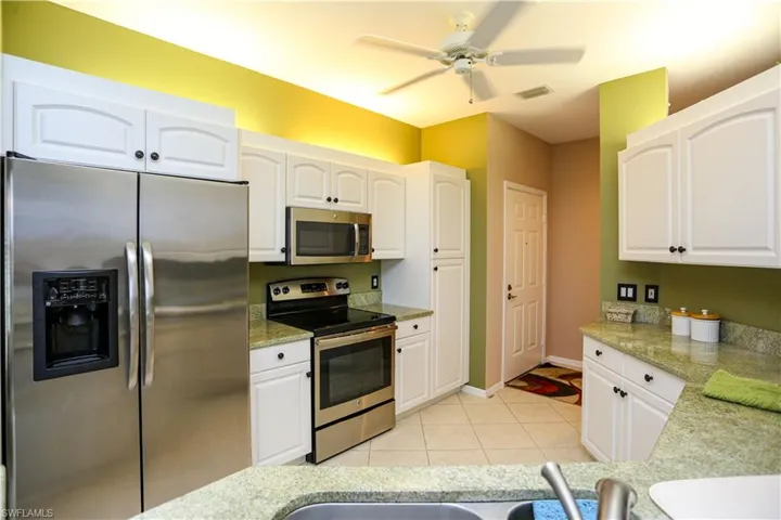 5885 Three Iron Dr 1102, Naples, Florida 34110