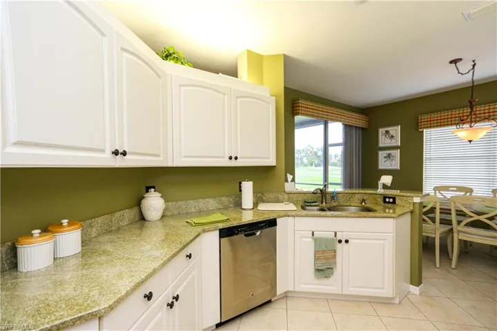 5885 Three Iron Dr 1102, Naples, Florida 34110