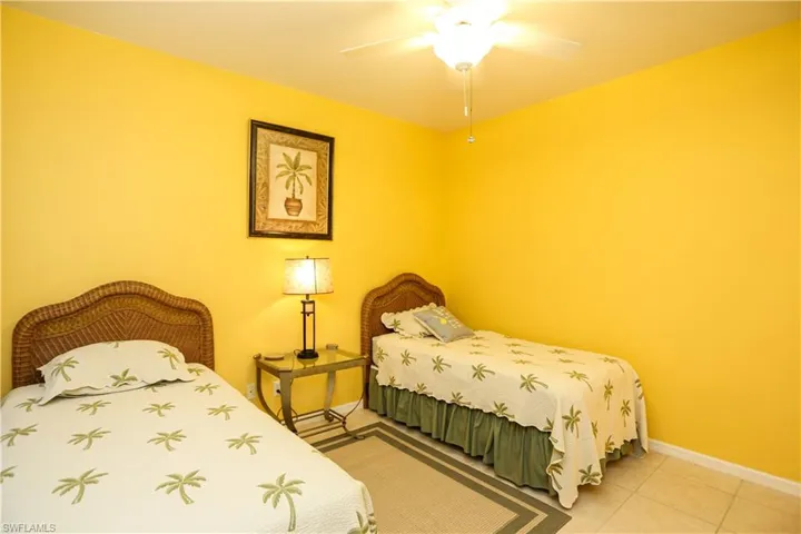 5885 Three Iron Dr 1102, Naples, Florida 34110