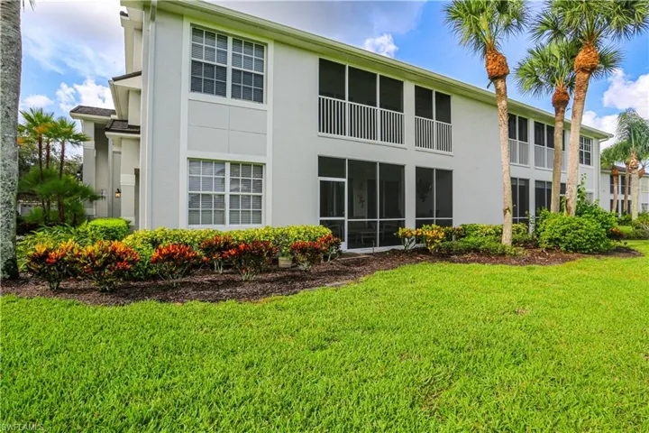 5885 Three Iron Dr 1102, Naples, Florida 34110