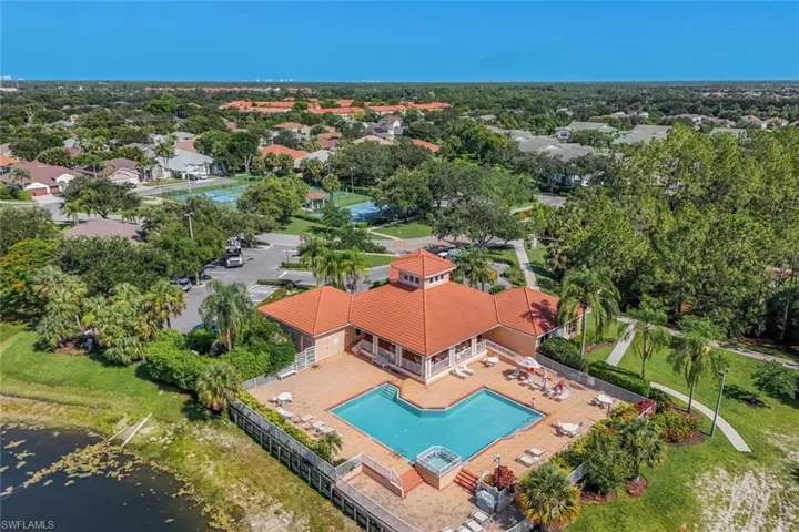 88 Burnt Pine Dr, Naples, Florida 34119