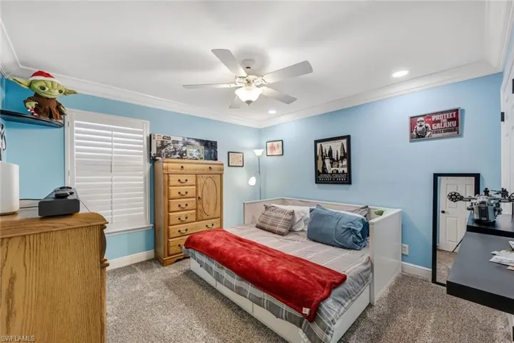 88 Burnt Pine Dr, Naples, Florida 34119
