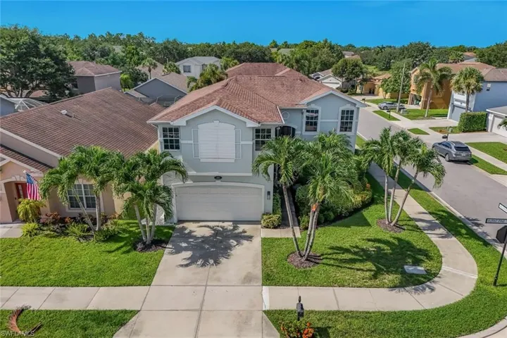 88 Burnt Pine Dr, Naples, Florida 34119