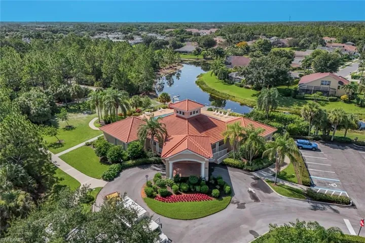 88 Burnt Pine Dr, Naples, Florida 34119