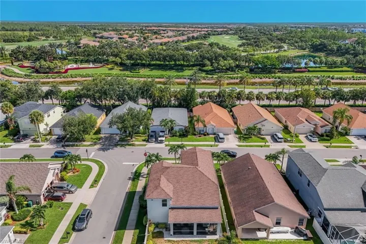 88 Burnt Pine Dr, Naples, Florida 34119