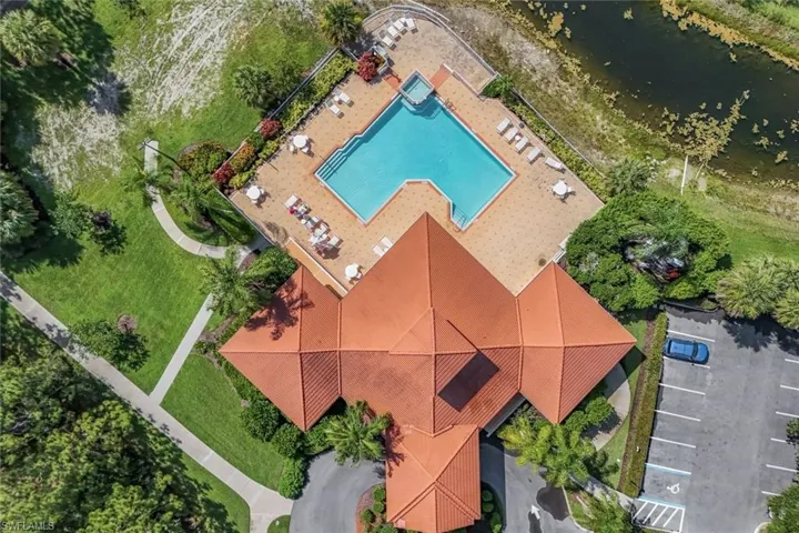 88 Burnt Pine Dr, Naples, Florida 34119