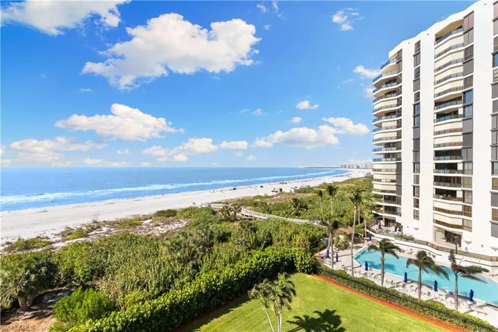 Long beach view!