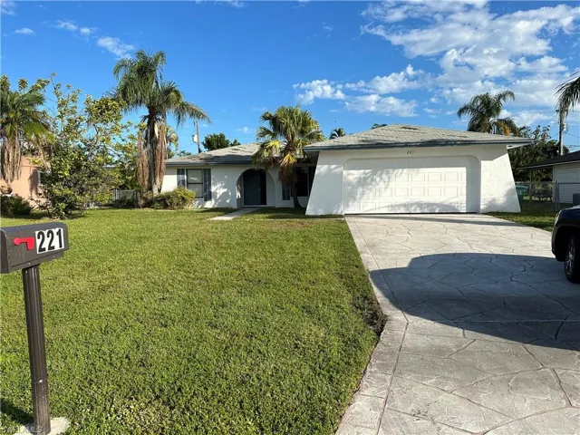 221 SW 34th  TER, Cape Coral, FL 33914