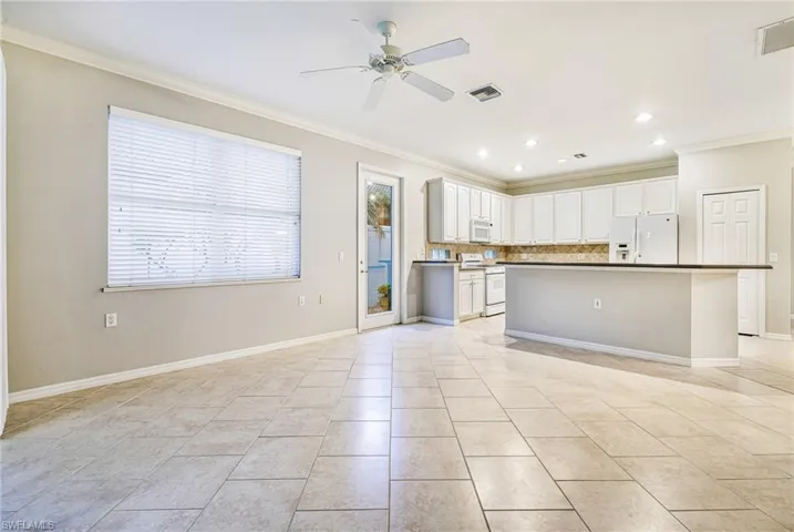 Open concept - easy for entertaining