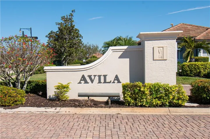 10565  Avila  CIR, Fort Myers, FL 33913