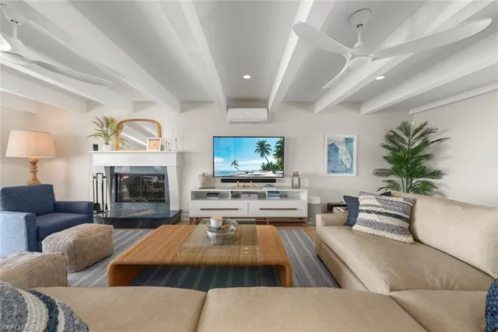 1  Sunset Captiva  LN, Captiva, FL 33924