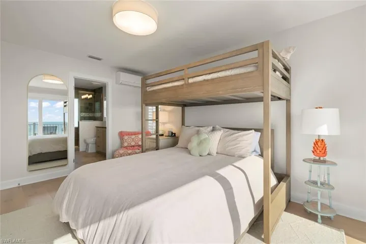 1  Sunset Captiva  LN, Captiva, FL 33924