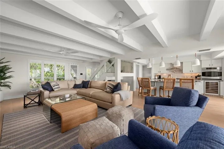 1  Sunset Captiva  LN, Captiva, FL 33924