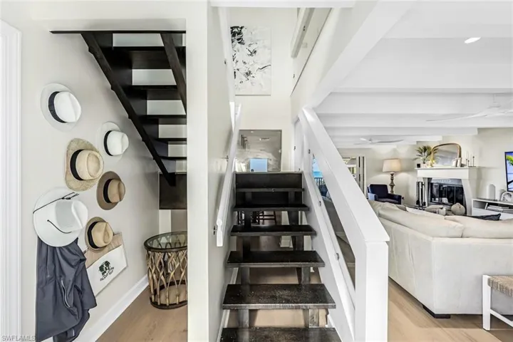 1 Sunset Captiva Ln, Captiva, Florida 33924