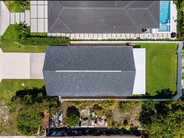 594 108th Ave N, Naples, Florida 34108