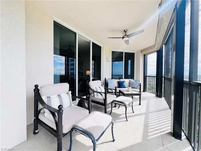 23850 Via Italia Cir 1601, Estero, Florida 34134