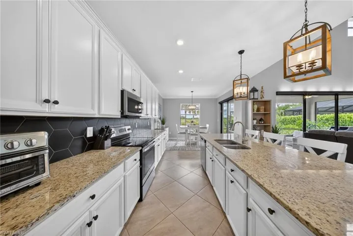 19653 The Place Blvd, Estero, Florida 33928