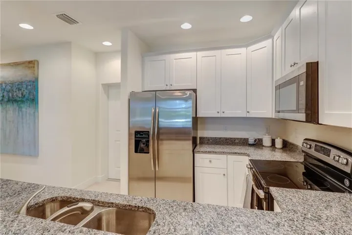 1808  William Reggie  RD, Cape Coral, FL 33914